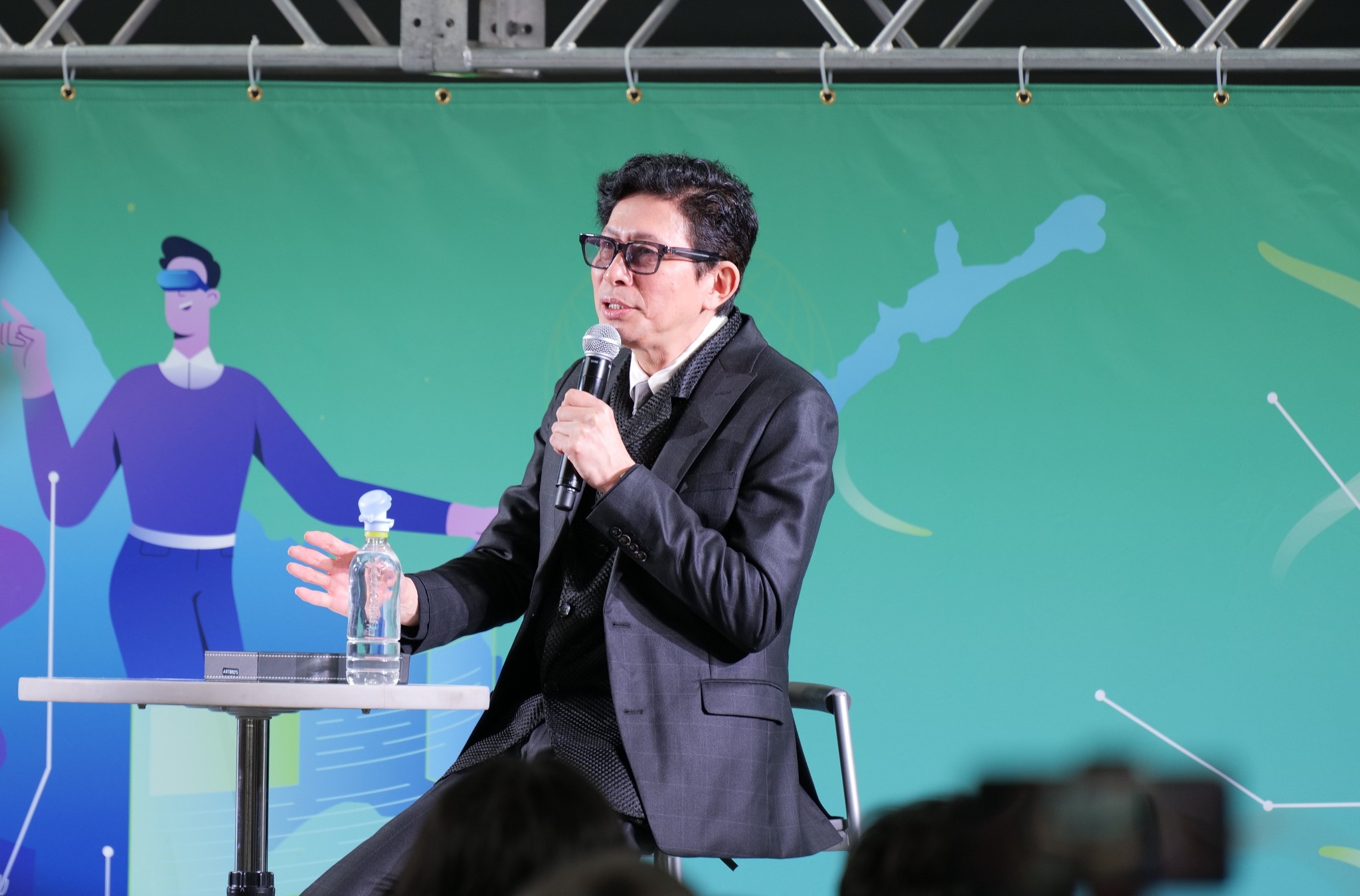 鈴井貴之さんによるトークショー